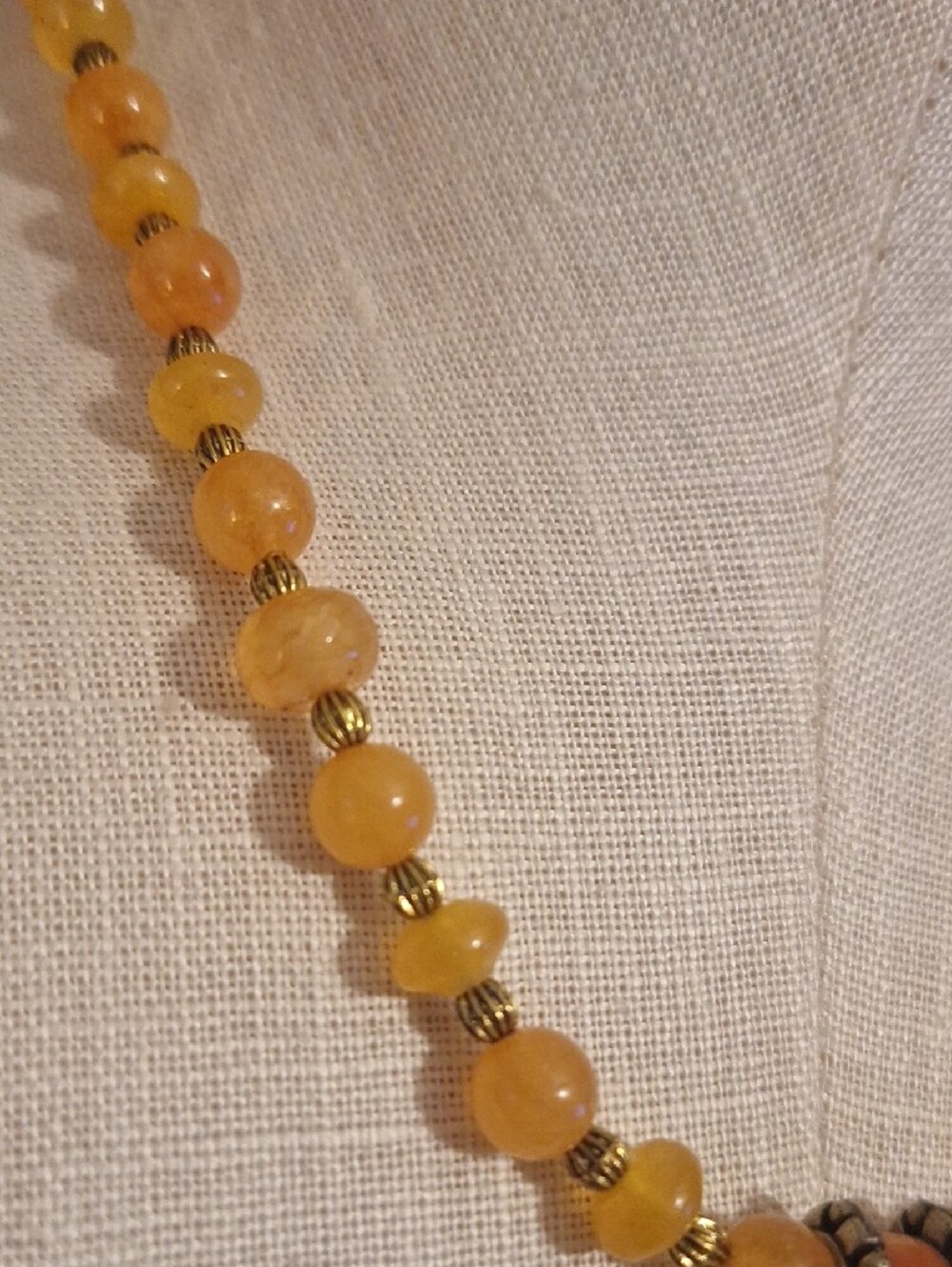 Carnelian Agate Beaded Necklace - Picture 3 of 7